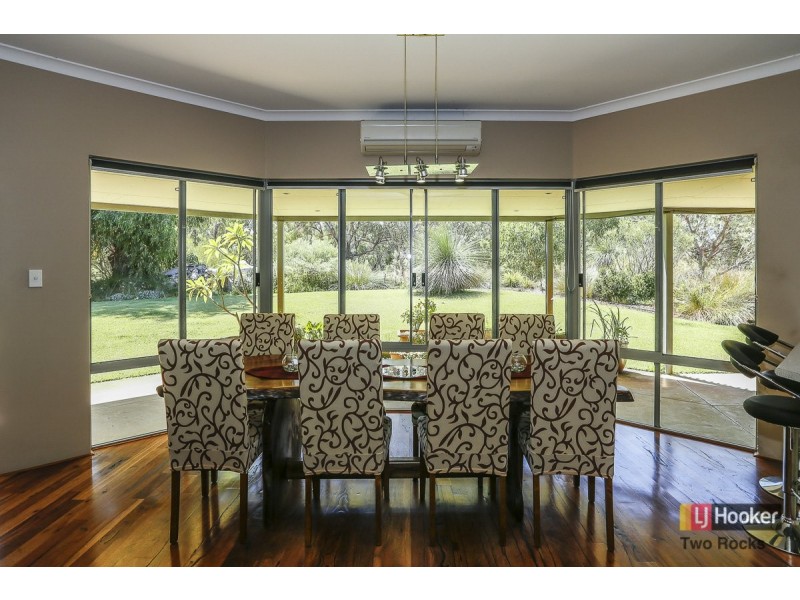 22 Farmhouse Link, Two Rocks WA 6037