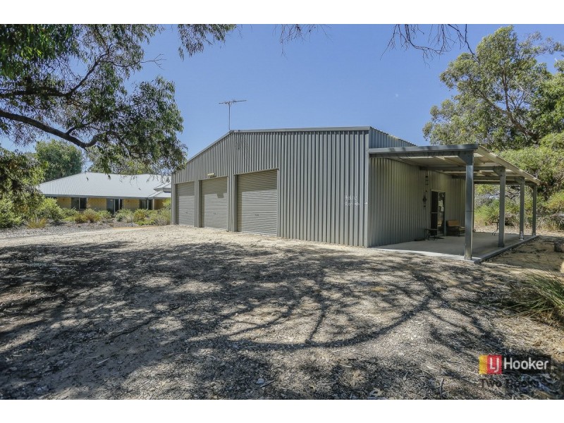 22 Farmhouse Link, Two Rocks WA 6037