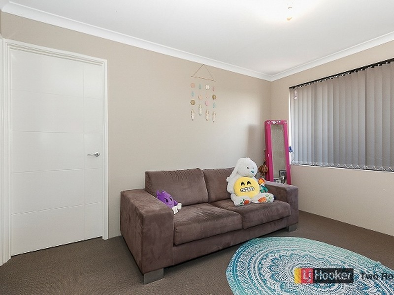 12 Putter Street, Yanchep WA 6035