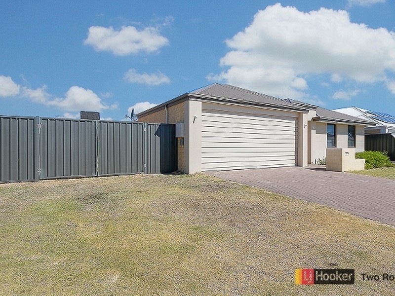 12 Putter Street, Yanchep WA 6035