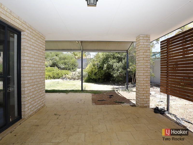 9 Genesta Place, Two Rocks WA 6037