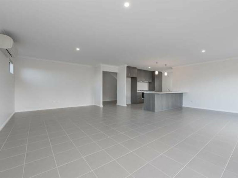 43 Montebello Boulevard, Two Rocks WA 6037