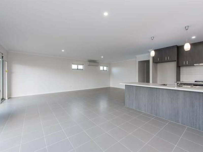 43 Montebello Boulevard, Two Rocks WA 6037