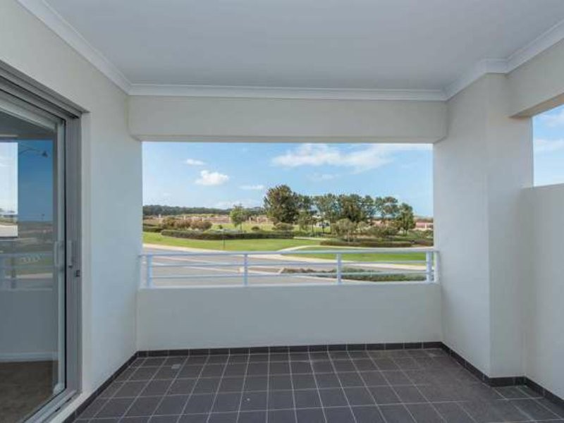 43 Montebello Boulevard, Two Rocks WA 6037