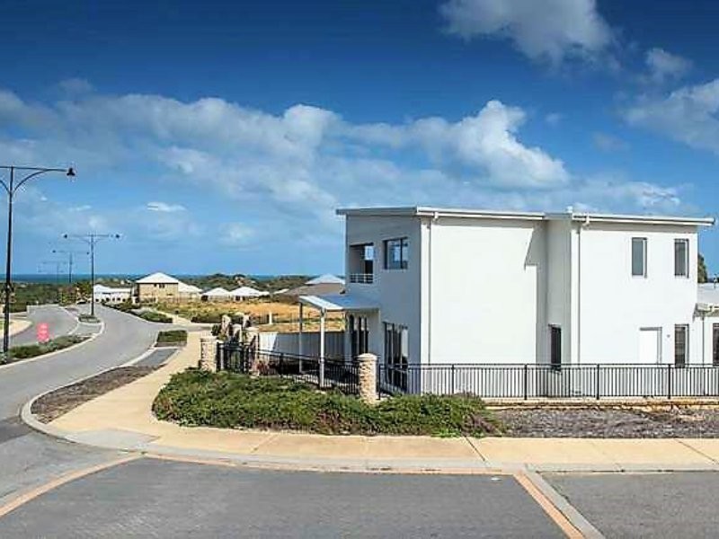 43 Montebello Boulevard, Two Rocks WA 6037