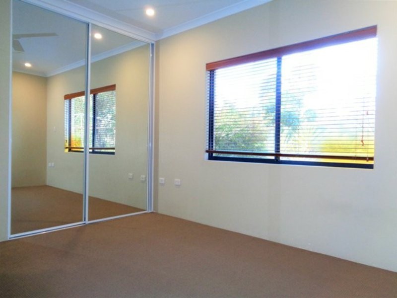 167 Harvest Circle, Two Rocks WA 6037