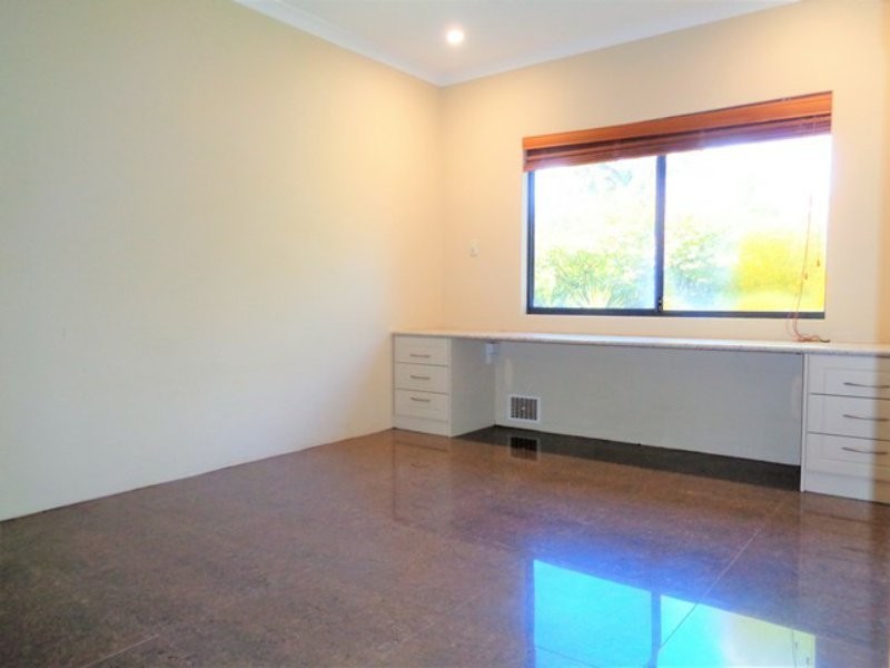 167 Harvest Circle, Two Rocks WA 6037