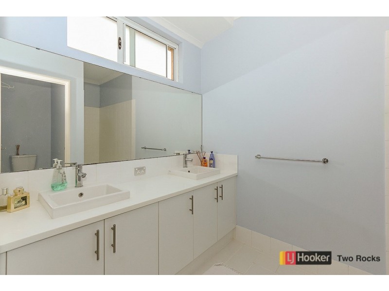 9 McClements Drive, Yanchep WA 6035