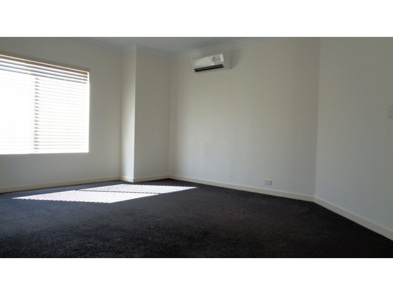 15 Bundegi Way, Two Rocks WA 6037