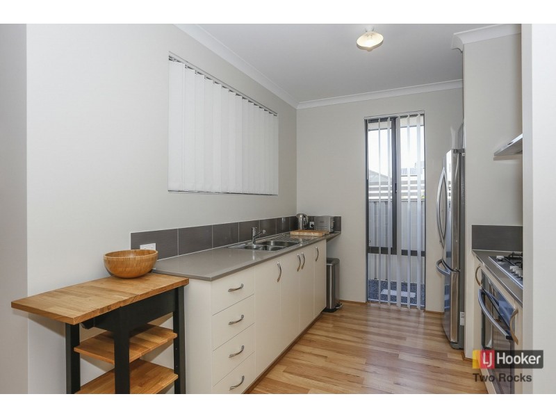 40 Abalone View, Two Rocks WA 6037