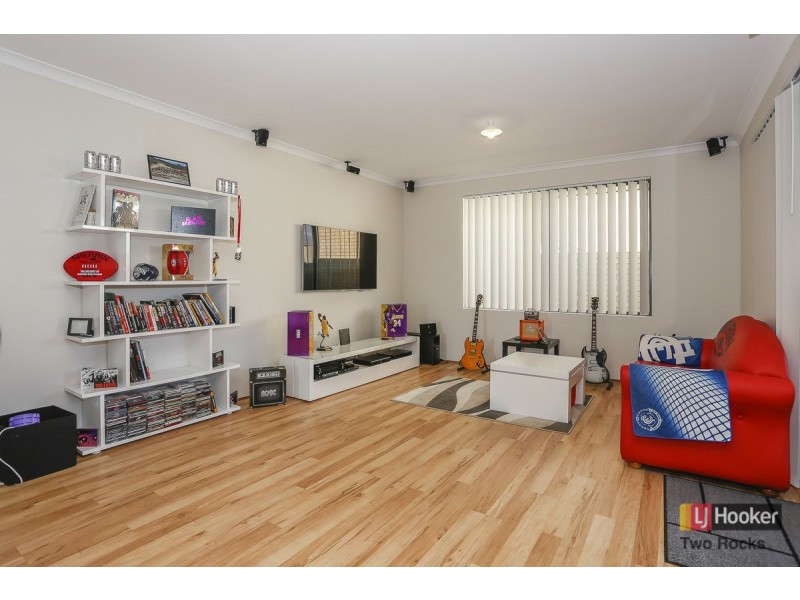 40 Abalone View, Two Rocks WA 6037