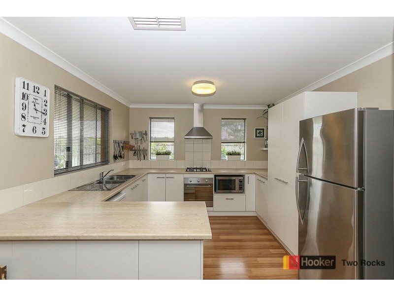 43 Mullins Way, Yanchep WA 6035