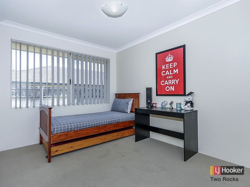 4 Oldsalt Brace, Yanchep WA 6035