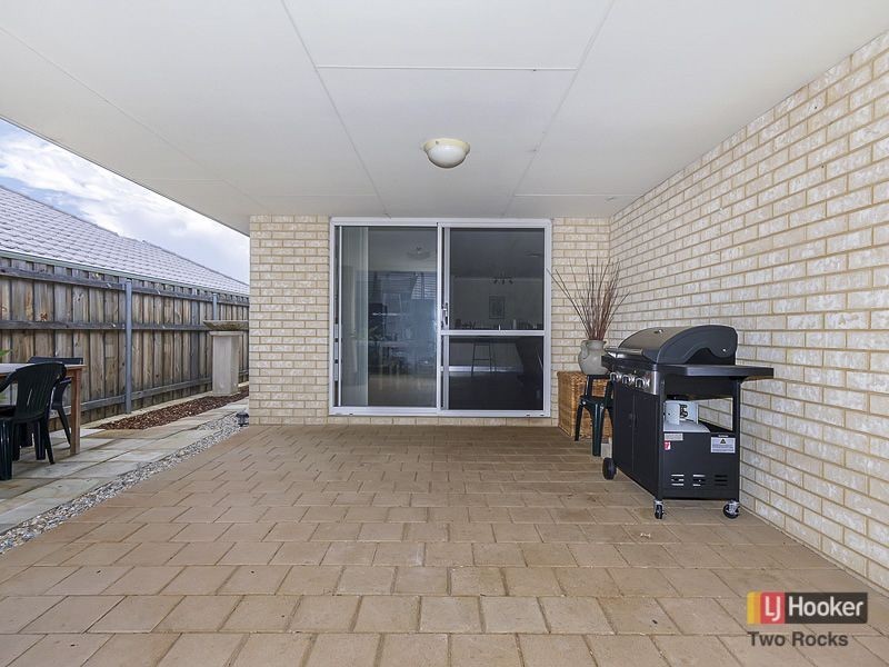 4 Oldsalt Brace, Yanchep WA 6035