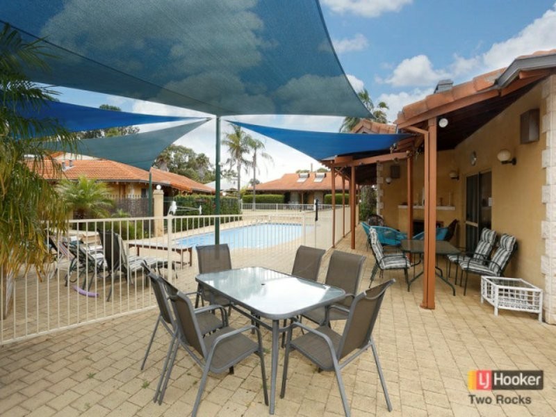 Unit 4/56 St Andrews Drive, Yanchep WA 6035