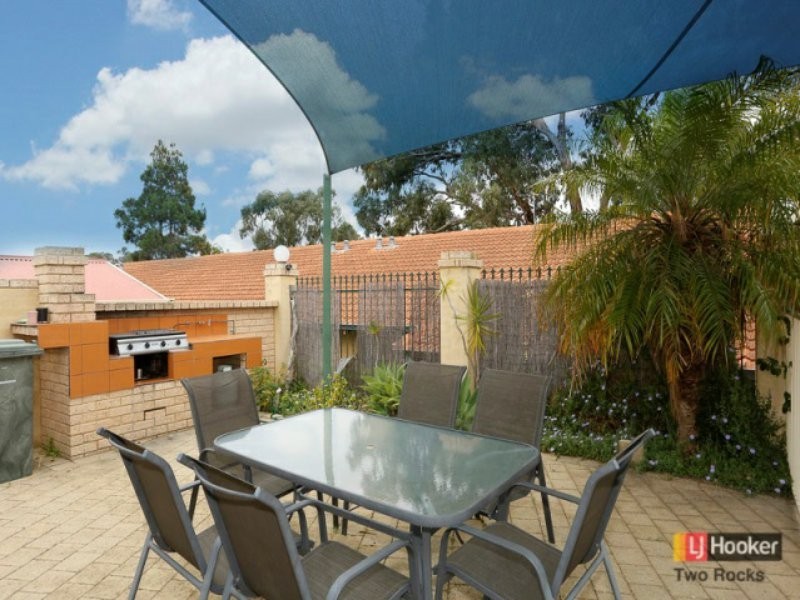 Unit 4/56 St Andrews Drive, Yanchep WA 6035