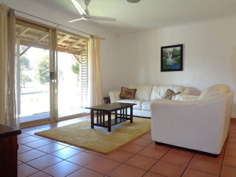 Unit 4/56 St Andrews Drive, Yanchep WA 6035