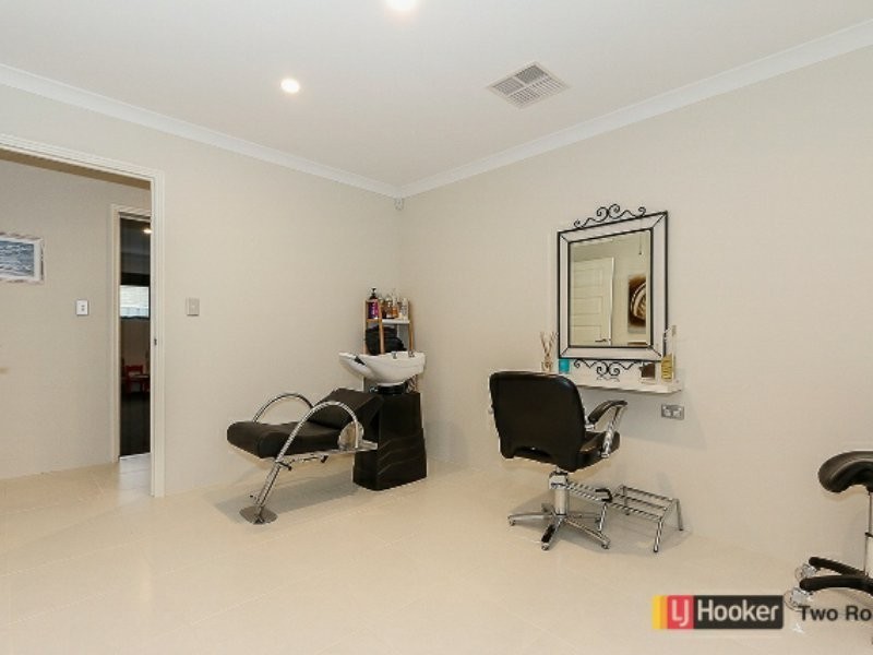 35 Kardan Drive, Yanchep WA 6035