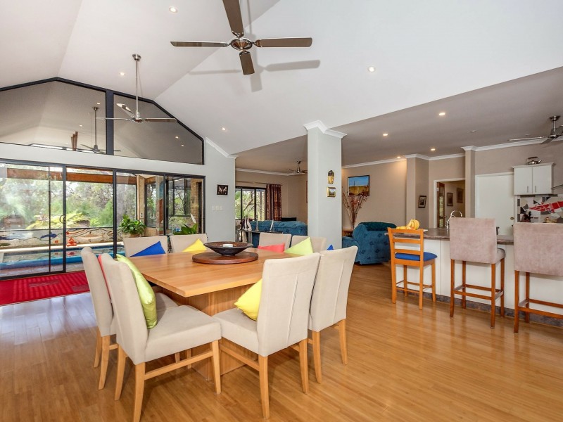 102 Harvest Circle, Two Rocks WA 6037