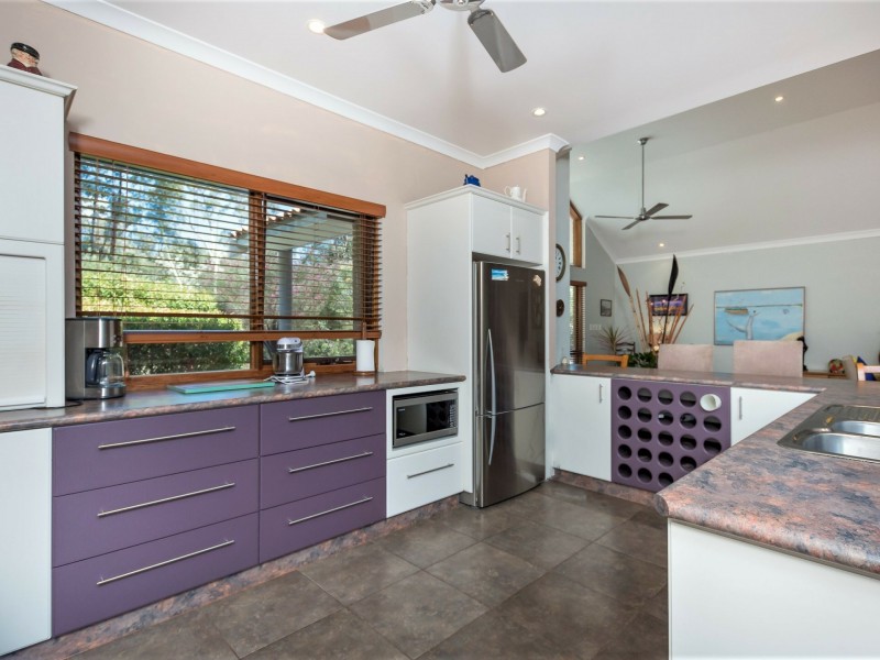 102 Harvest Circle, Two Rocks WA 6037