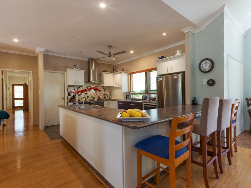 102 Harvest Circle, Two Rocks WA 6037