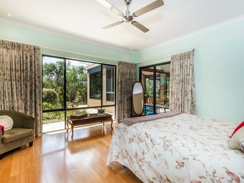 102 Harvest Circle, Two Rocks WA 6037