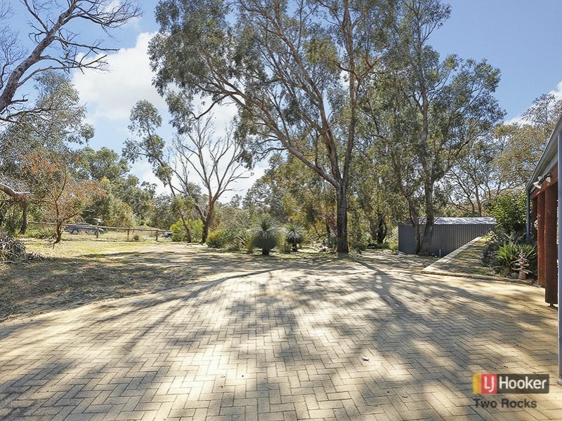 117 Harvest Circle, Two Rocks WA 6037