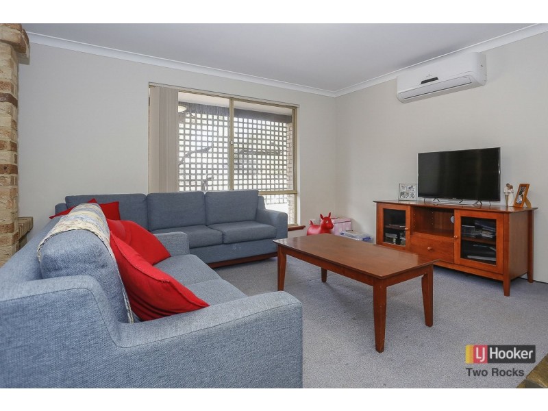 77 Lagoon Drive, Yanchep WA 6035