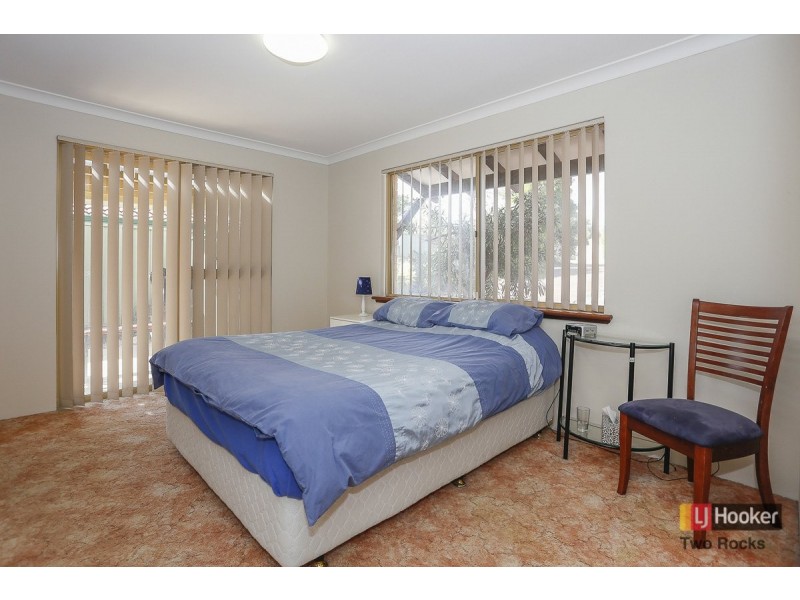 77 Lagoon Drive, Yanchep WA 6035