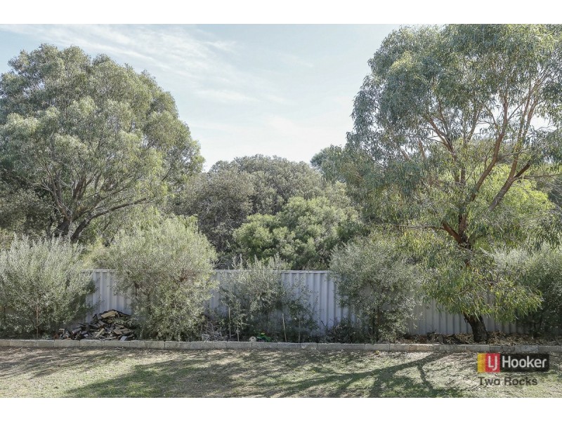 77 Lagoon Drive, Yanchep WA 6035
