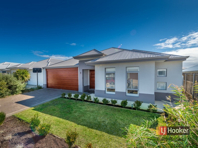 10 Clearview Street, Yanchep WA 6035