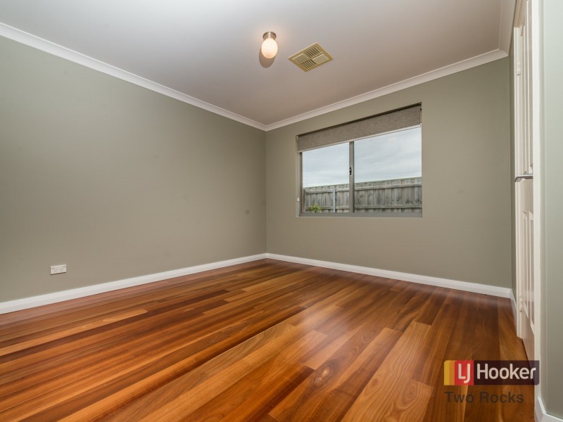 10 Clearview Street, Yanchep WA 6035