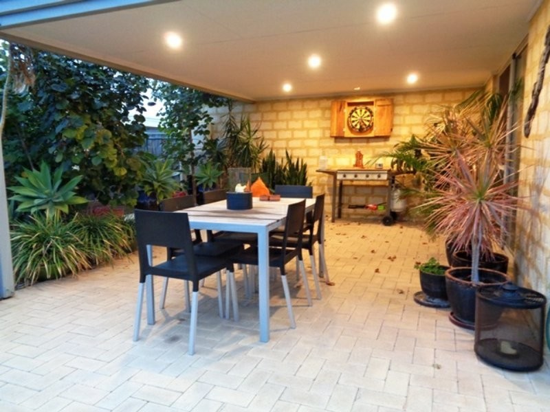 82 Lookout Drive, Yanchep WA 6035