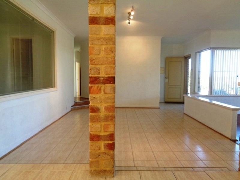 19 Valkyrie Place, Two Rocks WA 6037