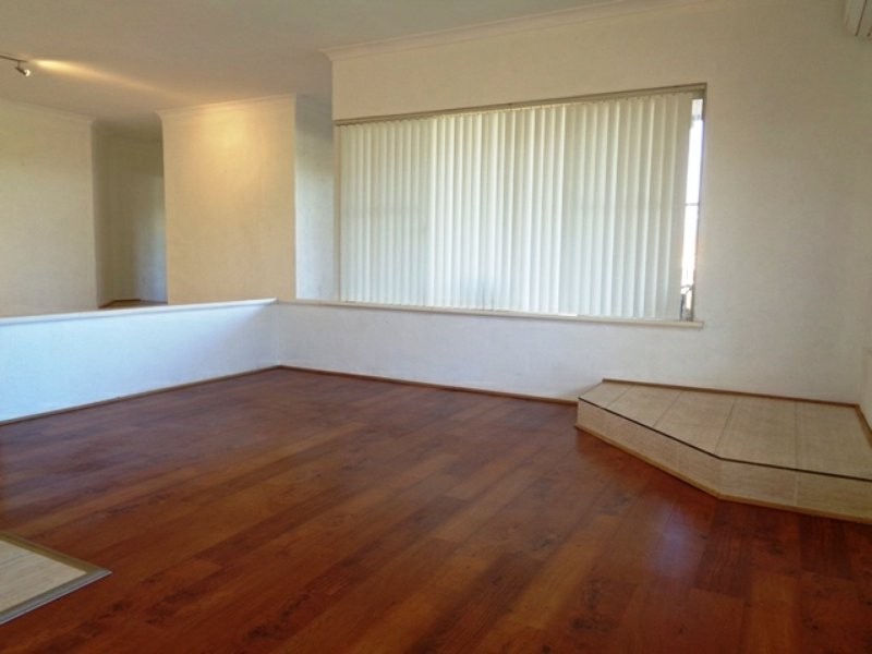 19 Valkyrie Place, Two Rocks WA 6037