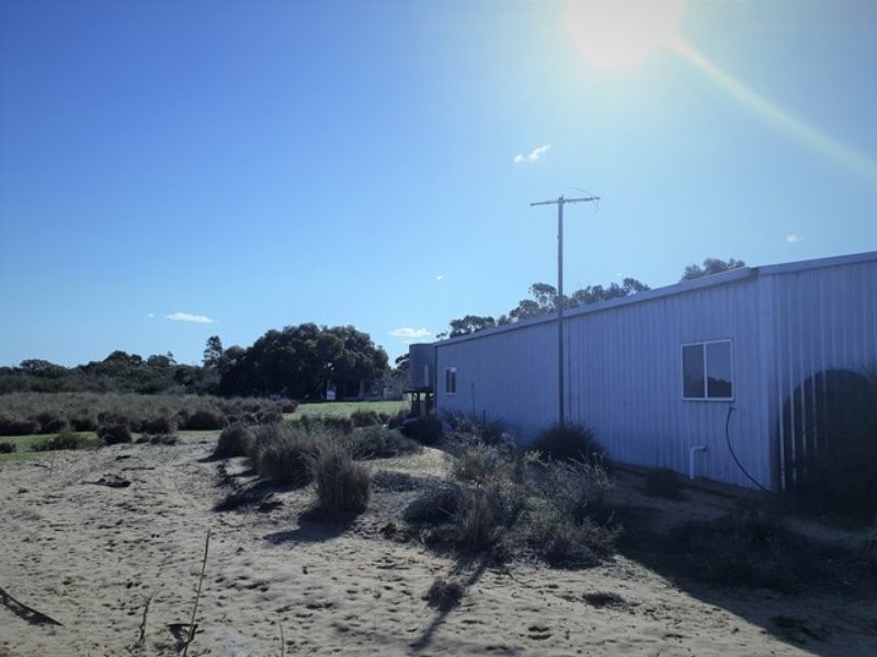 109 Paperbark Avenue, Gabbadah WA 6041