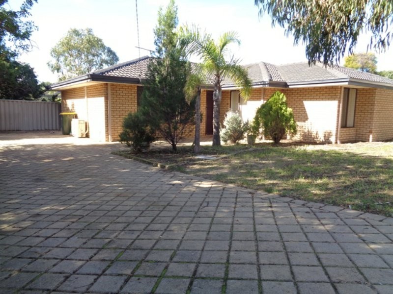 25 Hartland Place, Yanchep WA 6035