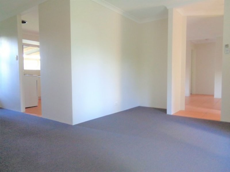 25 Hartland Place, Yanchep WA 6035