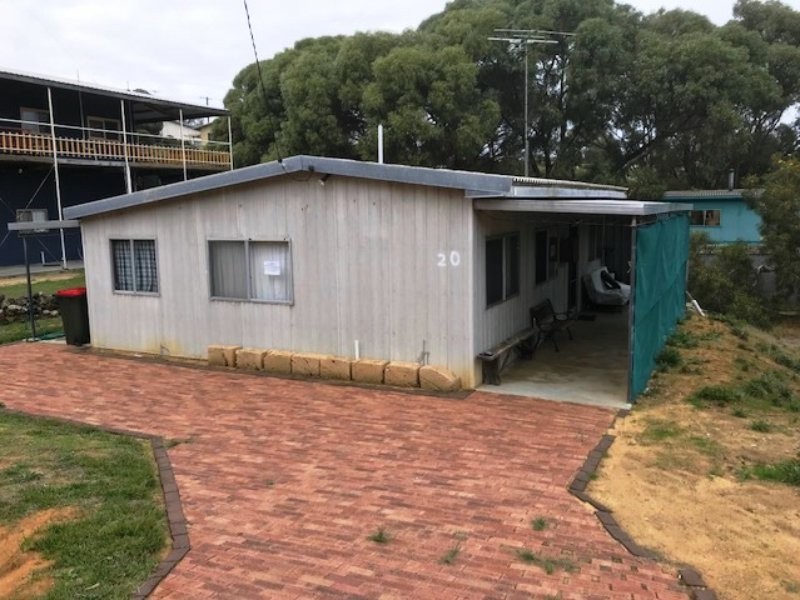 20 Turner Drive, Guilderton WA 6041