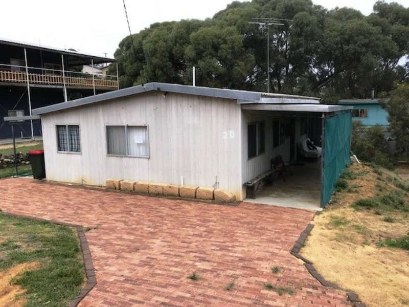 20 Turner Drive, Guilderton WA 6041