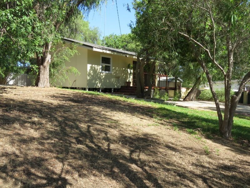 3 Walker Street, Yanchep WA 6035