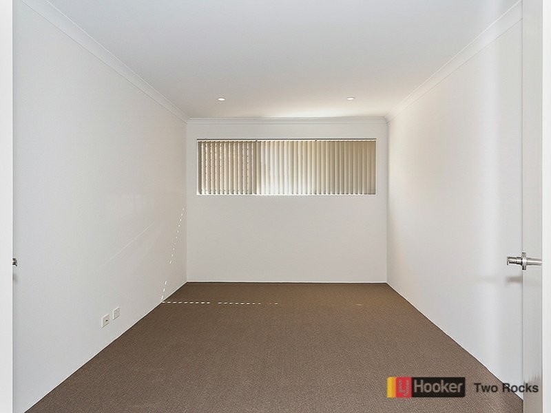 23 Snapper Way, Two Rocks WA 6037