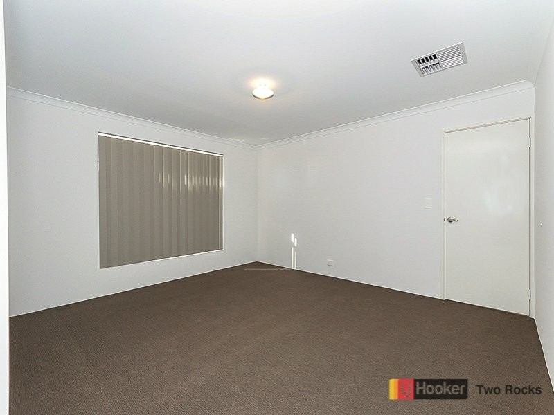 23 Snapper Way, Two Rocks WA 6037