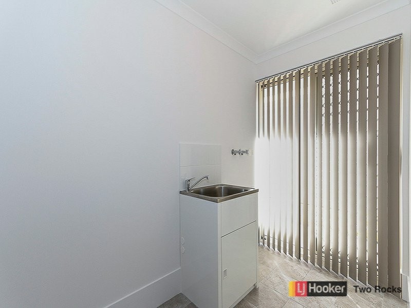 23 Snapper Way, Two Rocks WA 6037