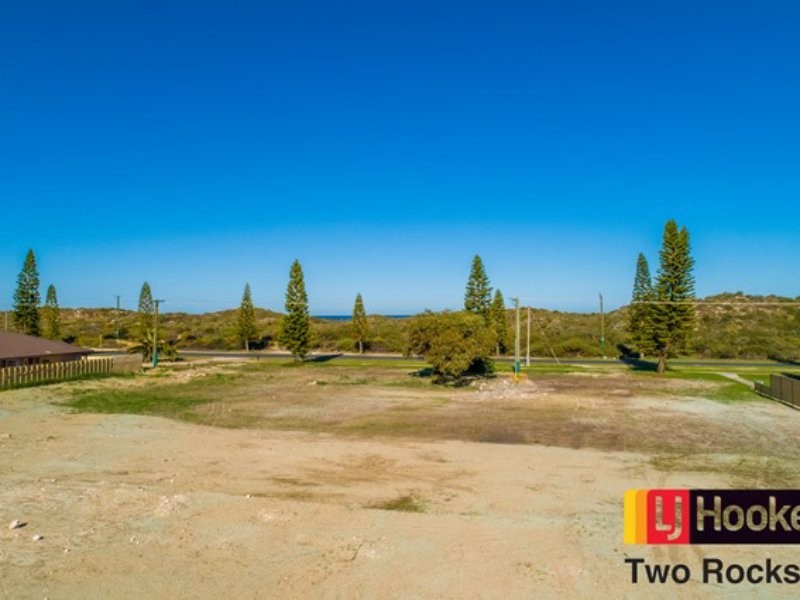 18 Wilson Place, Two Rocks WA 6037