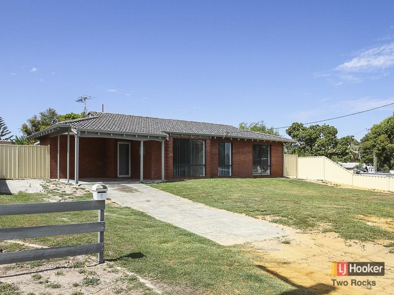 8 Preston Court, Two Rocks WA 6037