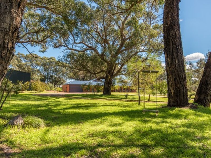 31 Countryside Drive, Two Rocks WA 6037