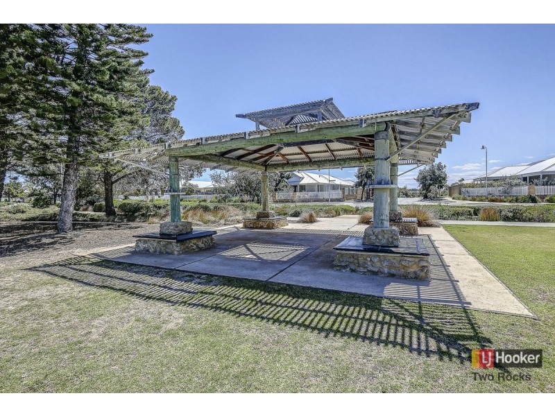 61 Lindsay Beach Boulevard, Yanchep WA 6035