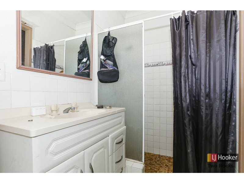 62 Weatherley Drive, Two Rocks WA 6037