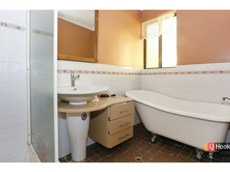 62 Weatherley Drive, Two Rocks WA 6037